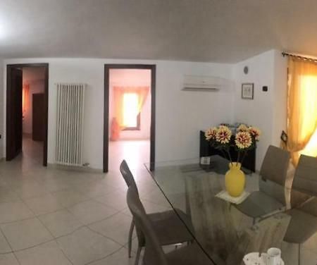 Il Terrazzo Sul Basento Apartman Grottole Kültér fotó