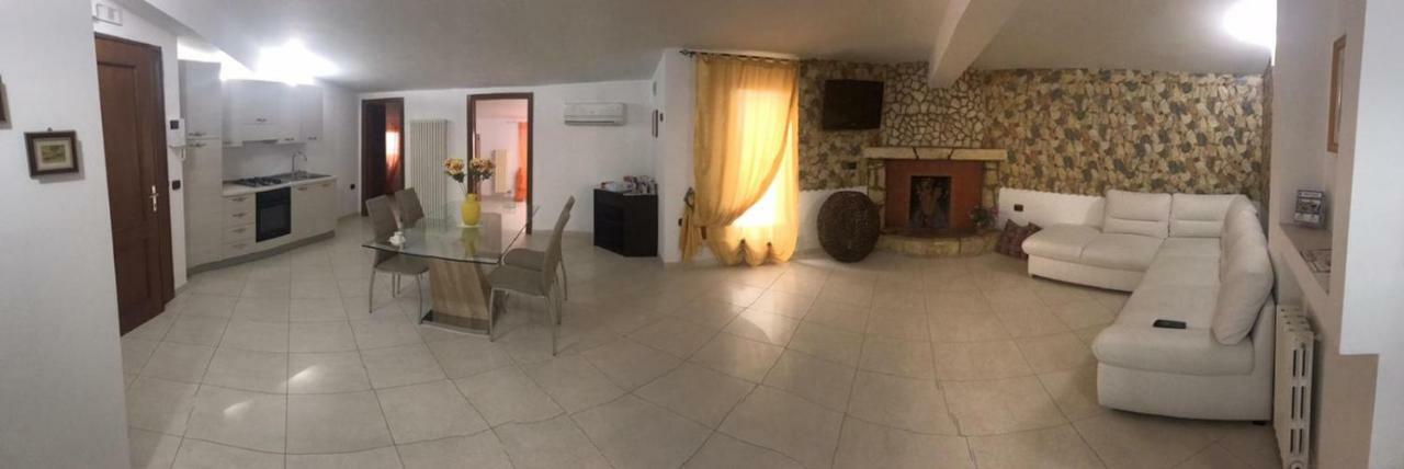 Il Terrazzo Sul Basento Apartman Grottole Kültér fotó